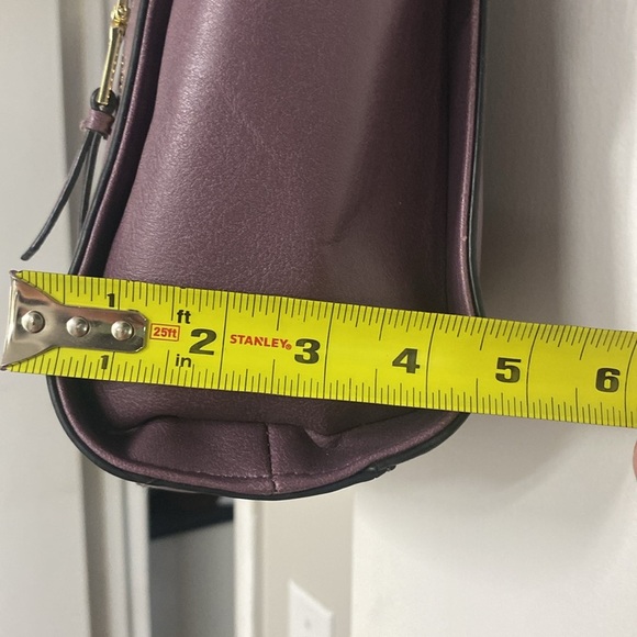 BIG BUDDHA PURPLE CROSSBODY/SHOULDER CONVERTIBLE BAG LIKE NEW CONDITION - Picture 16 of 16